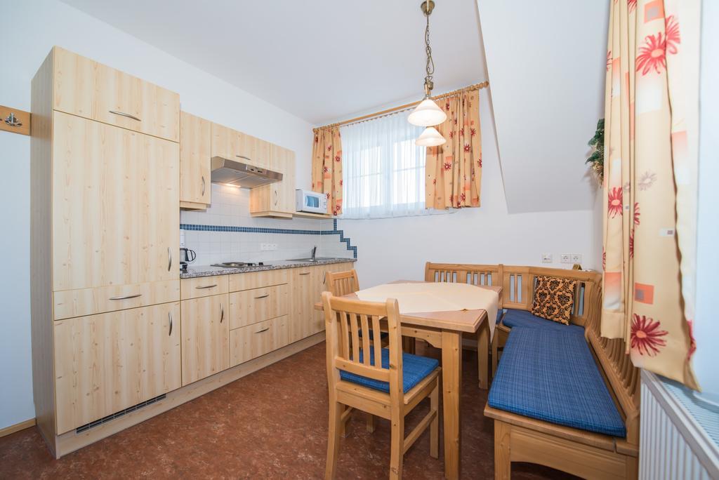 Aparthotel Ederhof Schlanitzen Rum bild