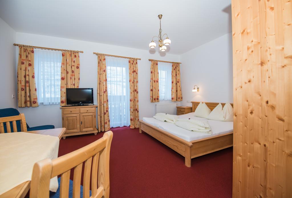 Aparthotel Ederhof Schlanitzen Rum bild